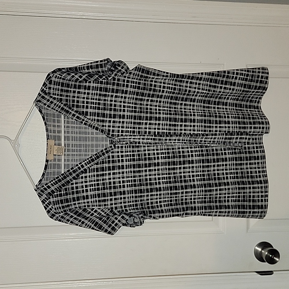 Diana Belle Women's XL Black & White Plaid Shirt